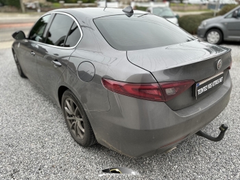 Alfa 159