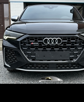 Audi Rsq3