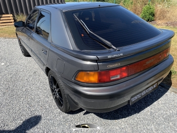 Mazda 323f