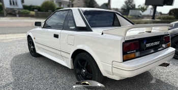 Toyota MR