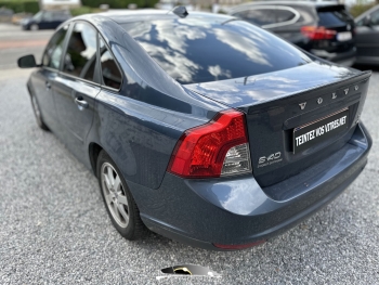 Volvo S40